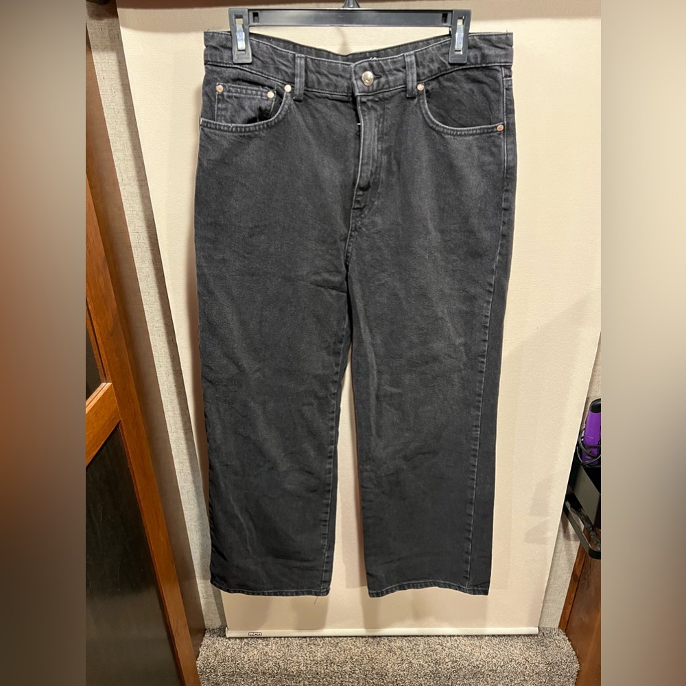 Stradivarius High-Rise Wide Leg Mom Jeans